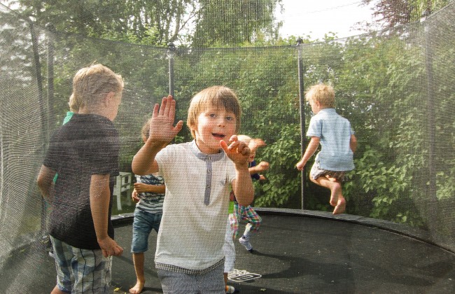 Trampoline